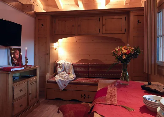 Ile Des Barrats Chalet